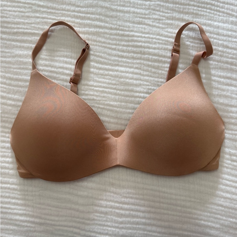 Skims Push-Up Plunge Wireless Bra | Color Ochre | Size 32C